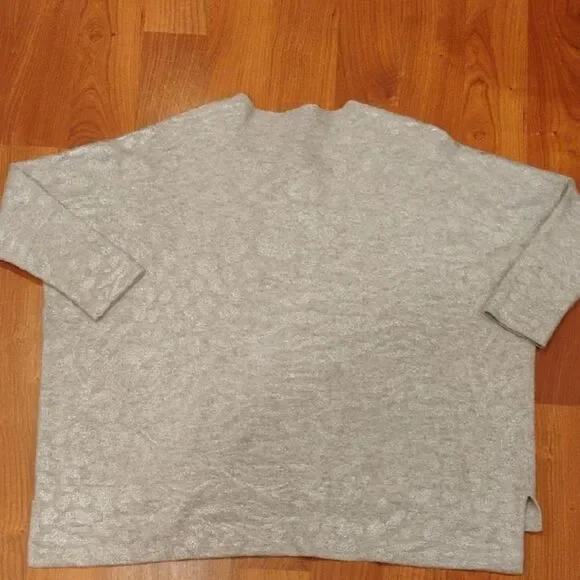 Autumn Cashmere Gray Sweater - Picture 7 of 9